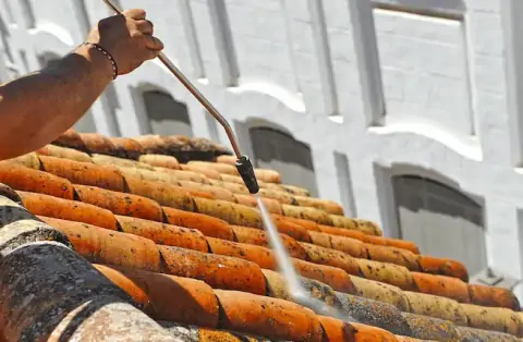 Nettoyage de toitures - Monchy-Saint-Éloi